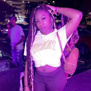 Meet your Posher, Miyah